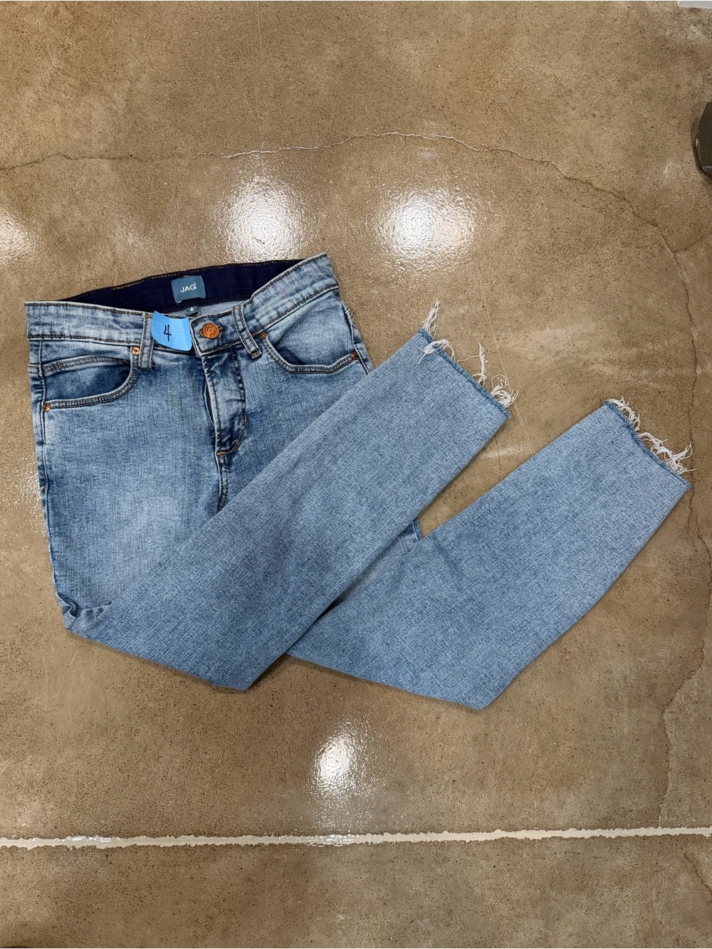 JAG Women’s Light Blue Skinny Jeans with Frayed Hem